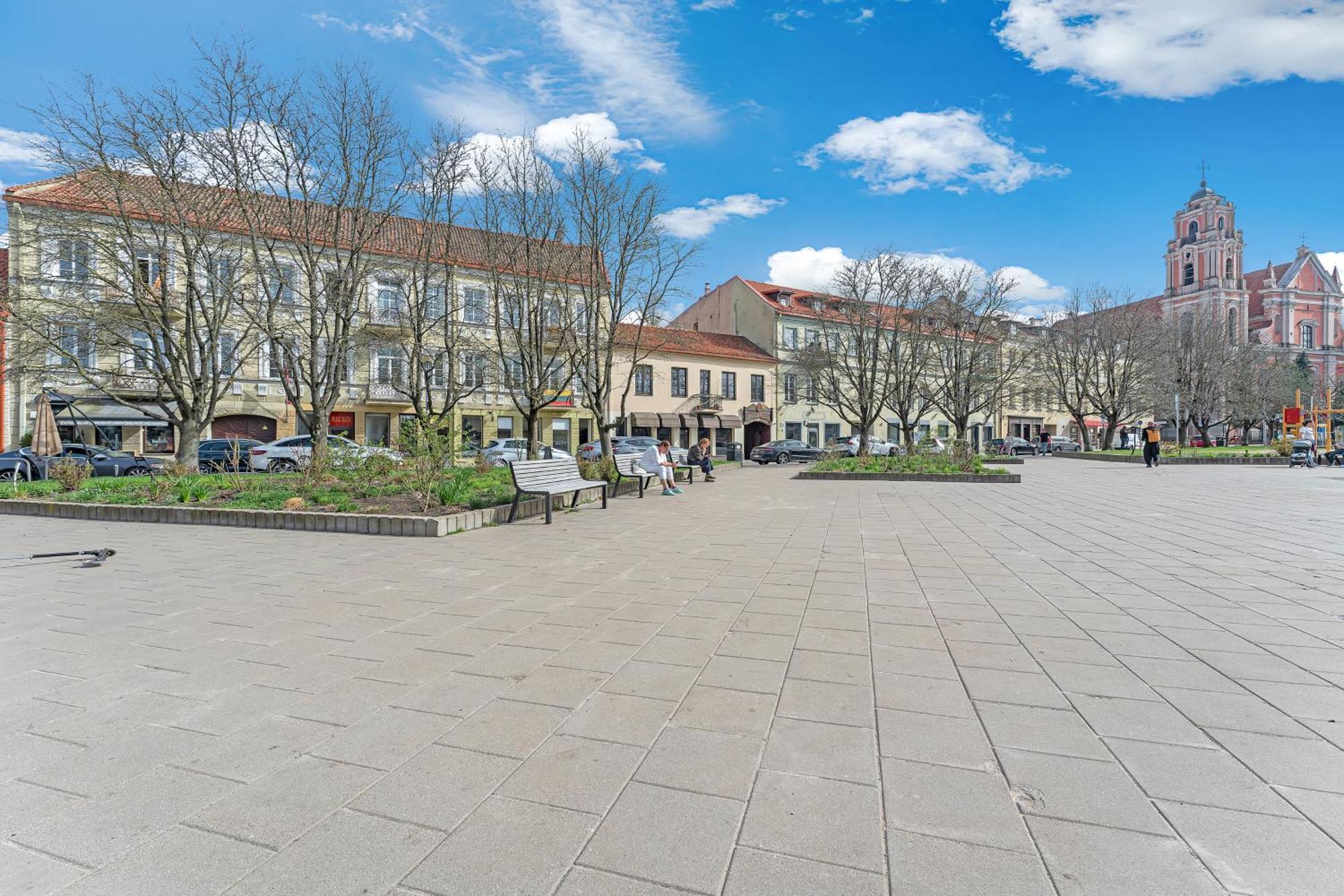 Old Town Butas